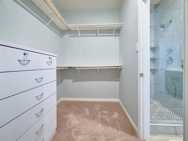 Building Photo - 8019 Vacek Meadows Loop