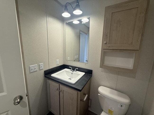 Building Photo - 1061 Revere Ln