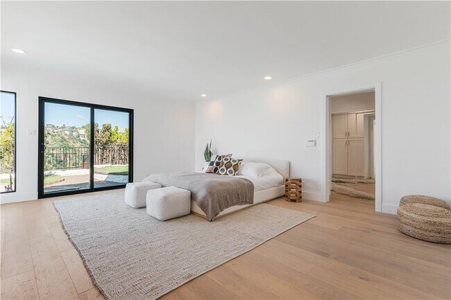 Building Photo - 2155 Hercules Dr
