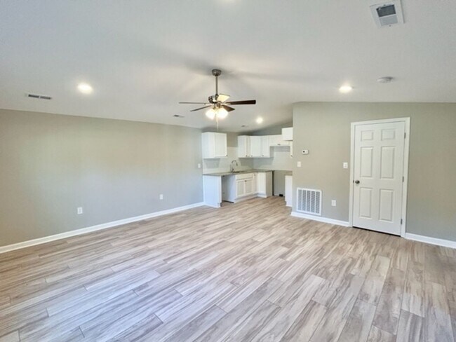 Primary Photo - Fully Renovated 2 Bedroom Home in Prime Hu...