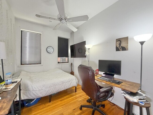Building Photo - 41 1st St
