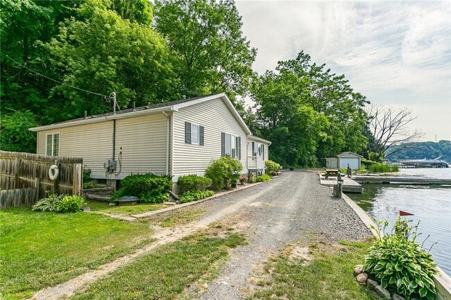 Building Photo - 31 Schnackel Dr