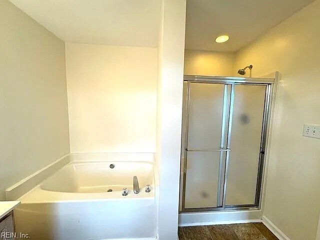 Building Photo - 2264 Bizzone Cir