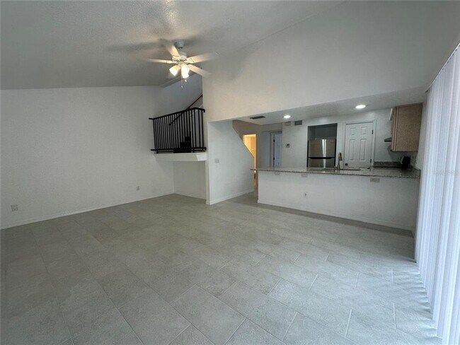 Building Photo - 1817 Townhall Ln