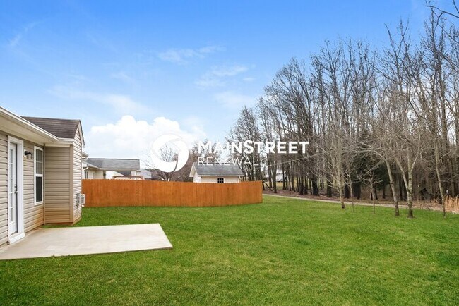 Building Photo - 3 Bedroom Pet-Friendly Home in Whitsett, NC with Main Street Renewal