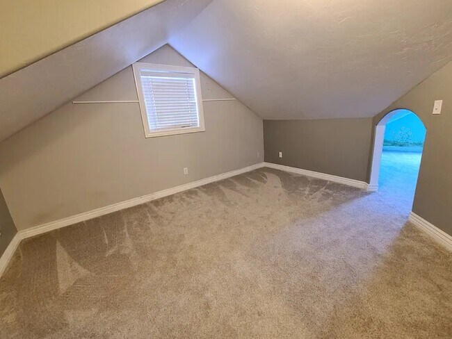 Building Photo - 3425 Owen St