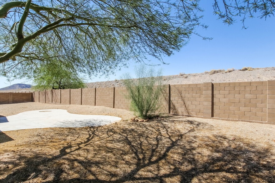 Building Photo - 3618 W Tina Ln