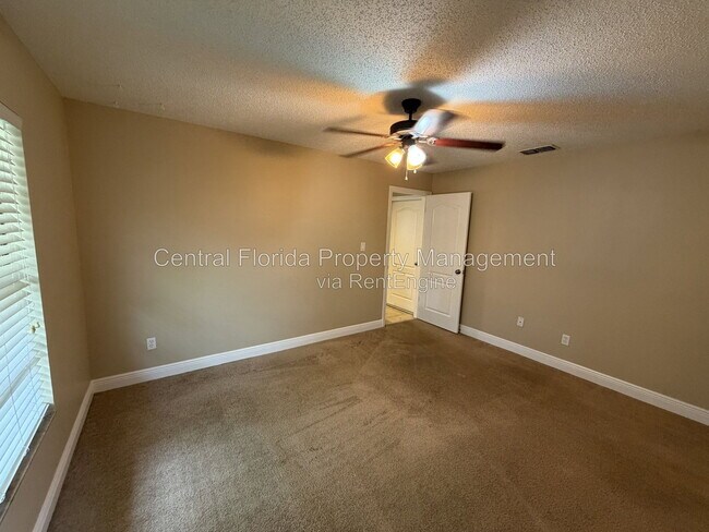 Building Photo - 2925 Amroth Pl