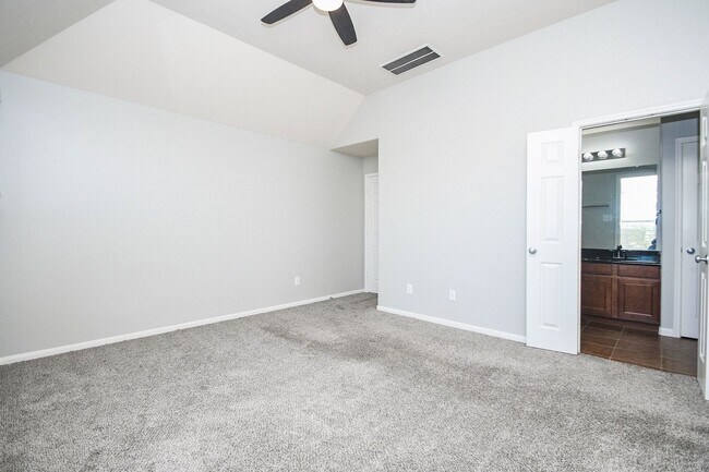 Building Photo - 14327 Mossy Gate Ln