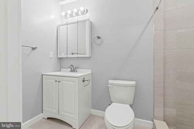 Building Photo - 2044 N Carlisle St