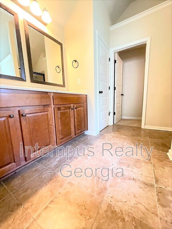 Building Photo - 4449 Woodgate Hill Trail