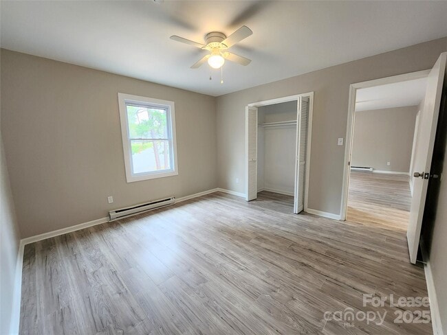 Building Photo - 675 Faith Dr SW