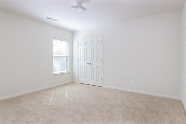 Building Photo - 128 Oriole Dr