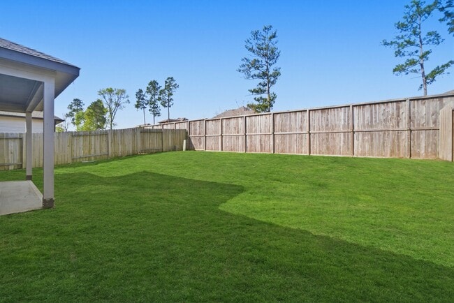 Building Photo - 40477 Mostyn Lake Dr