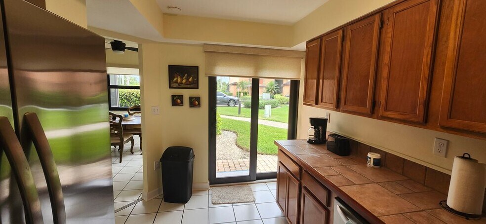 Building Photo - 1512 Mainsail Dr