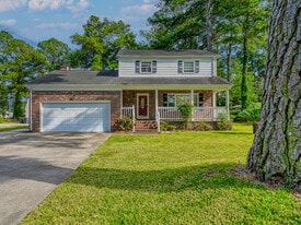 Building Photo - 21 Bayview Dr