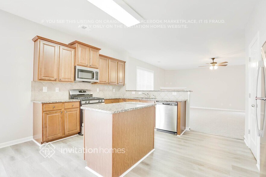Building Photo - 5550 Big Boat Dr SW