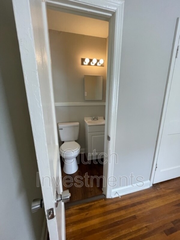 Building Photo - 4214 Given
