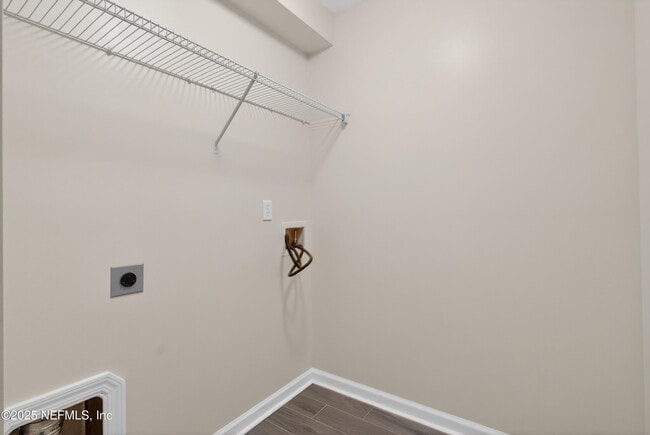 Building Photo - 14344 Summer Breeze Dr