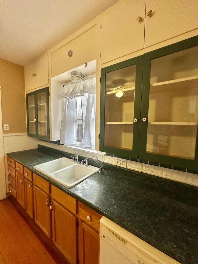 Building Photo - Coming Soon... Charming Santa Rita Home Fo...