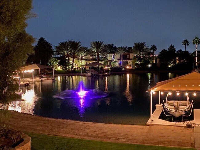 Building Photo - 83290 S Bay Dr