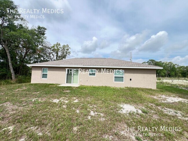 Building Photo - 12677 SE 104th Terrace