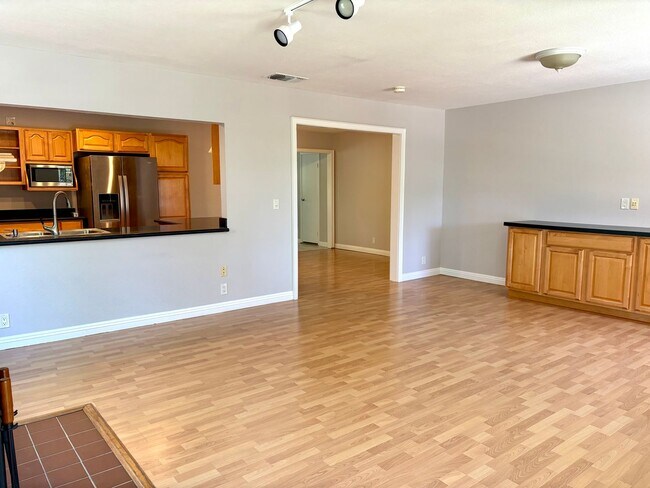 Building Photo - 12248 Buckskin Trail
