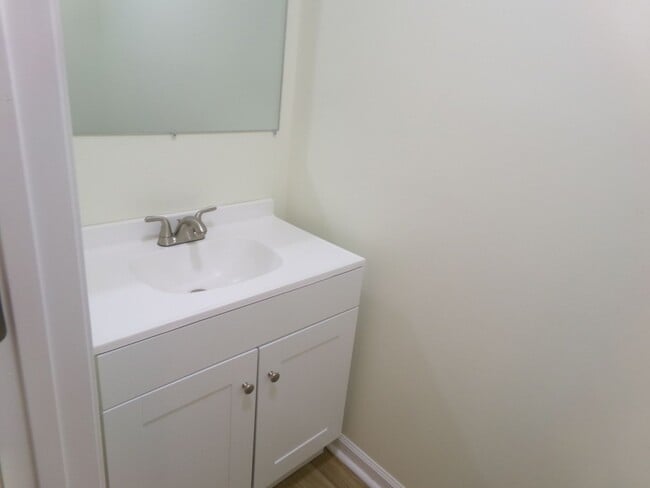 Building Photo - Peace Haven and US 421 Location