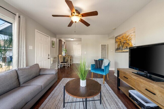 Building Photo - 5906 40th St