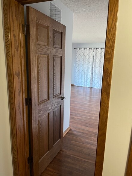 door to 2nd bedrrom - 1300 G St