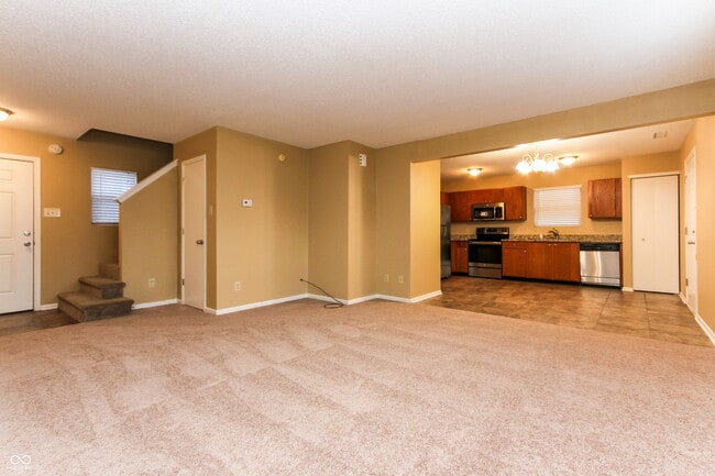Building Photo - 1766 Blue Grass Pkwy