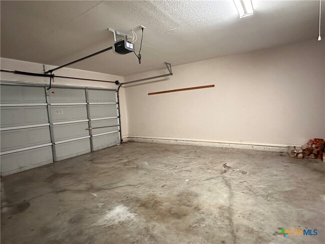 Building Photo - 1303 Girard St