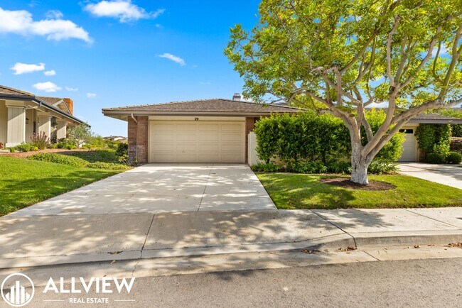 Building Photo - Recently Renovated Two-Story Home in Jasmi...