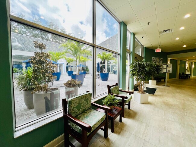 Building Photo - 230 Normandy Ln