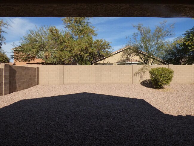 Building Photo - 14082 W Rosewood Dr