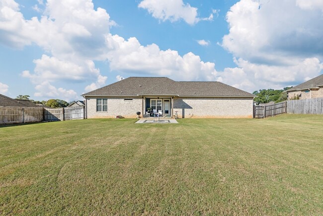 Building Photo - 103 Allisha Ct