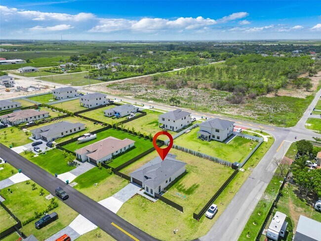 Building Photo - 32206 SW 196th Ave