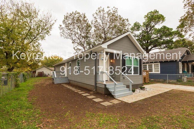 Building Photo - Charming 3-Bedroom Home with Spacious Yard in North Tulsa