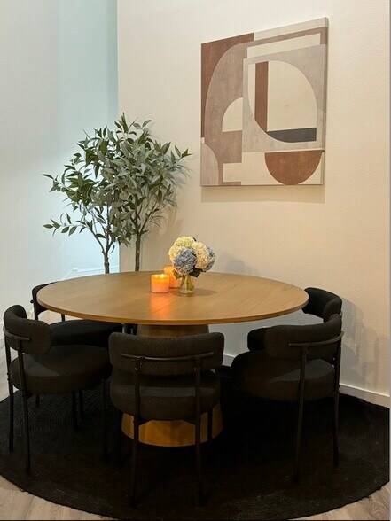 Building Photo - 1930 Shaw St