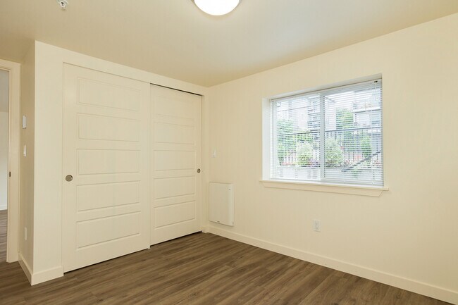 Building Photo - 2237 NW 59th-1