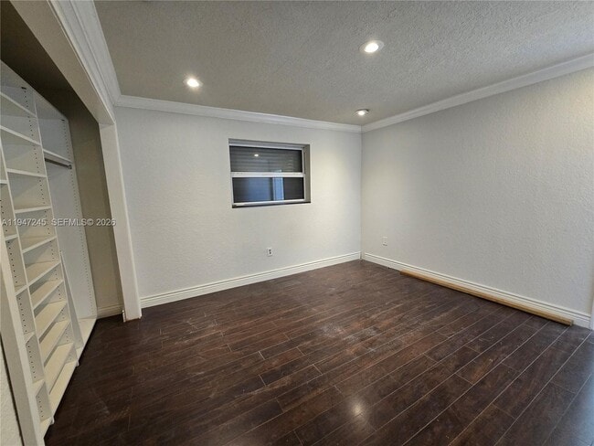 Building Photo - 9110 NW 24th Pl