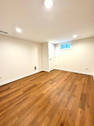 Building Photo - 830 Deerfield Rd