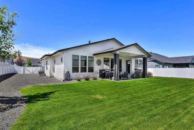 Building Photo - House for Lease in the Hills of Dry Creek Ranch