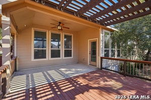 Building Photo - 707 Gold Beauty