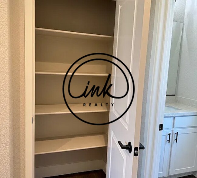 Building Photo - Brand New Two Story Townhouse in the Heart of Gardnerville