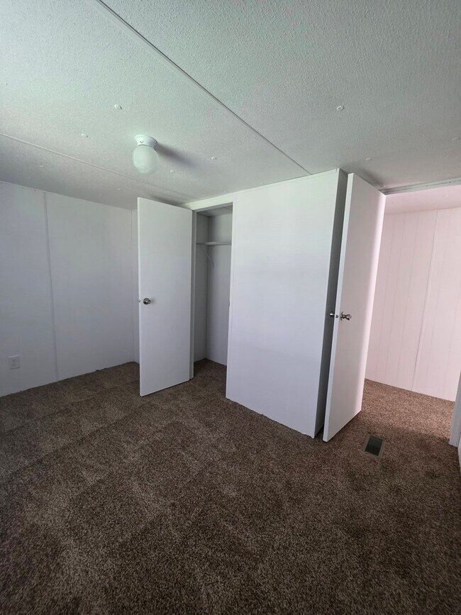 Building Photo - 3135 Calloway Dr