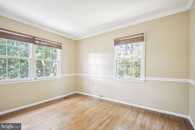 Building Photo - 2772 Knollside Ln