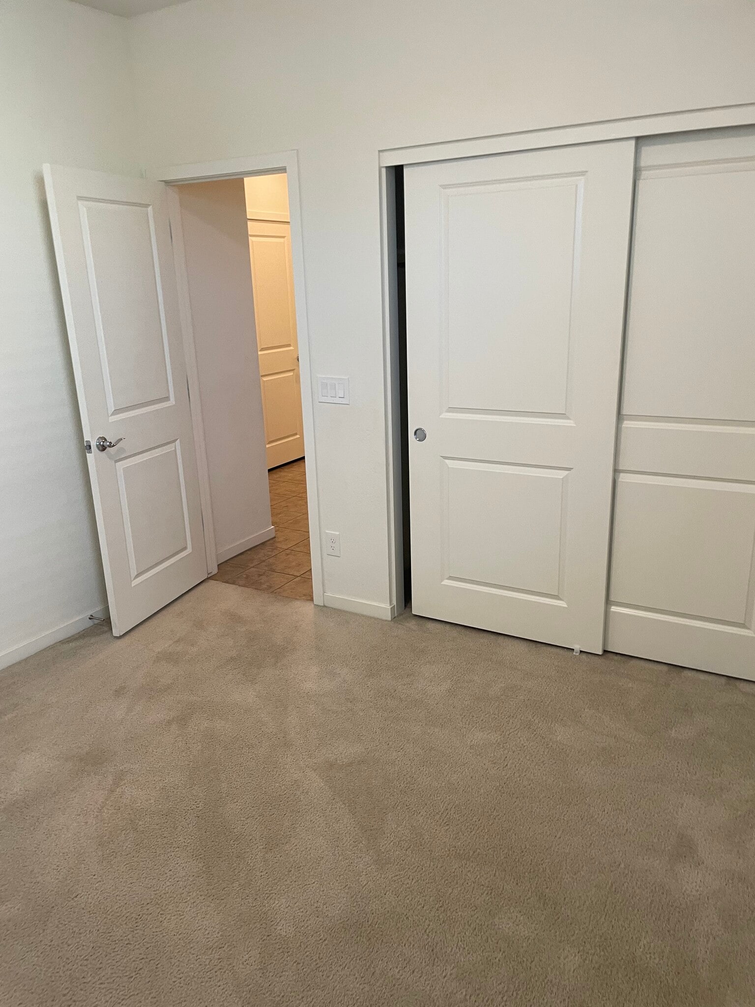 3rd bedroom. - 2185 S 237th Dr