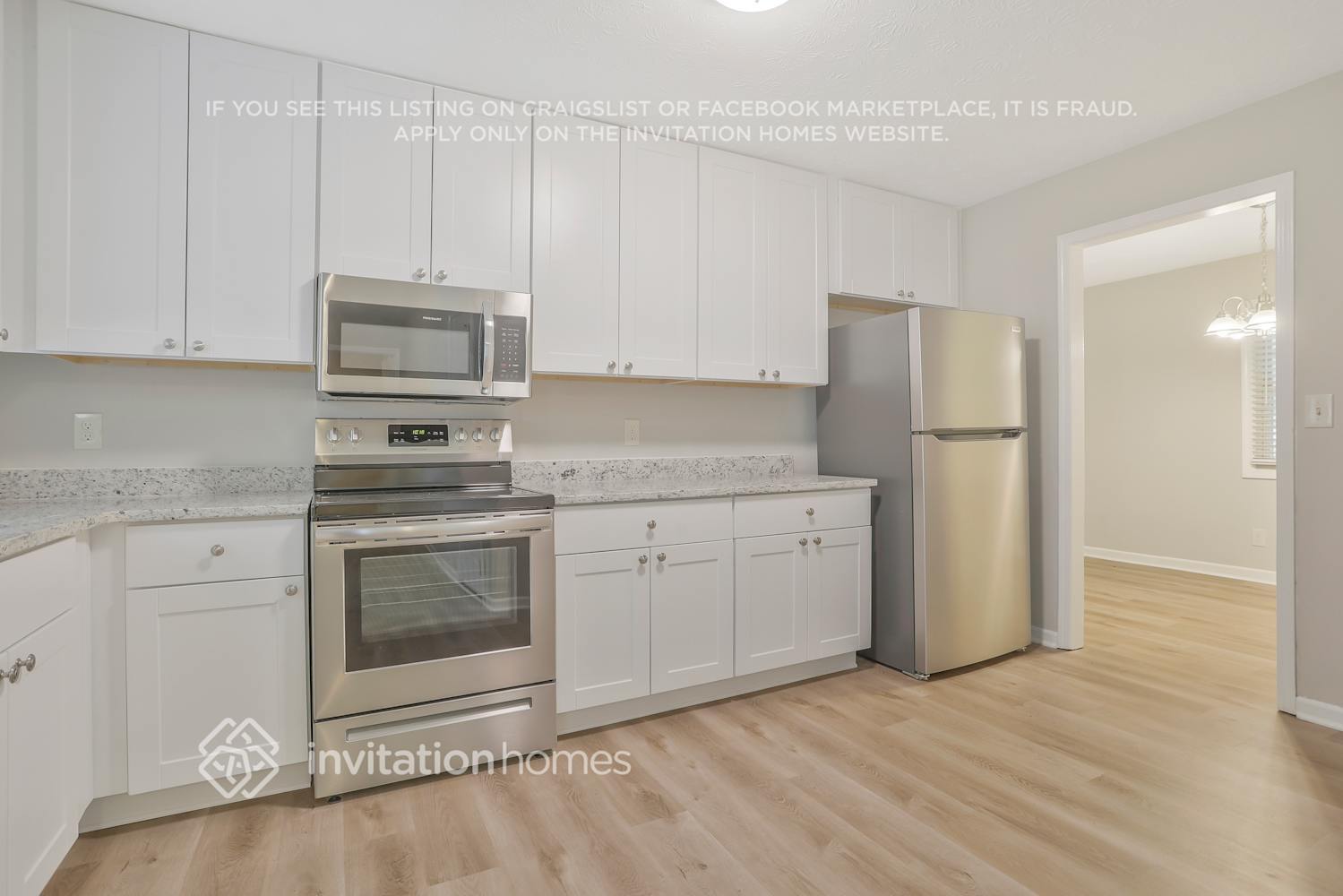 Building Photo - 4812 Hemlock Dr SE
