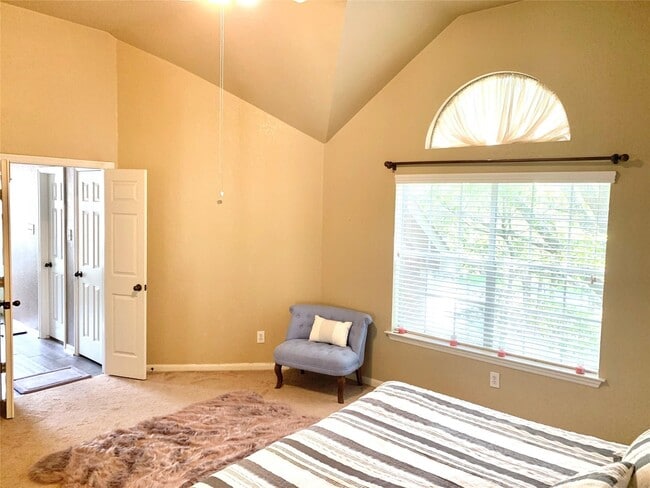 Building Photo - 75 N Misty Canyon Pl